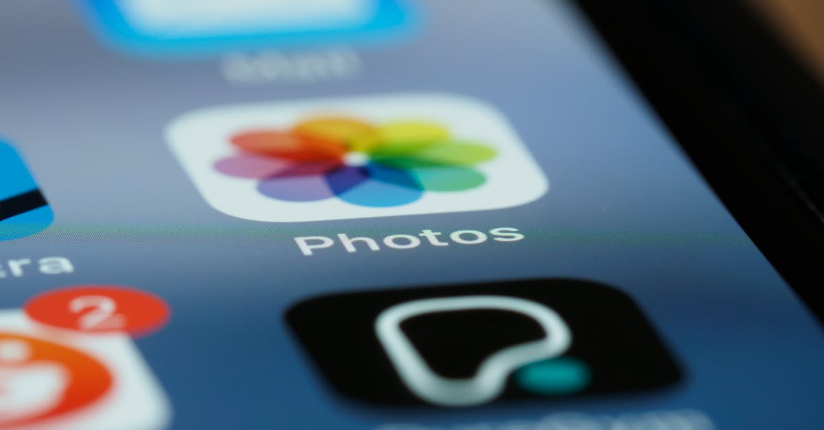 flat design vs skeuomorphism - comprehensive guide and examples