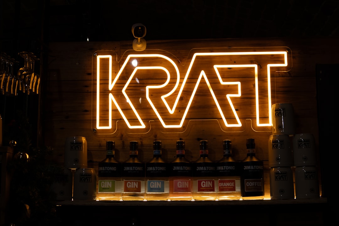 bar branding — guide and examples