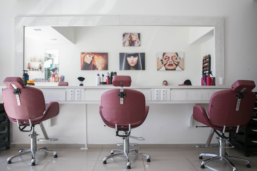 best fonts for salons — guide and examples