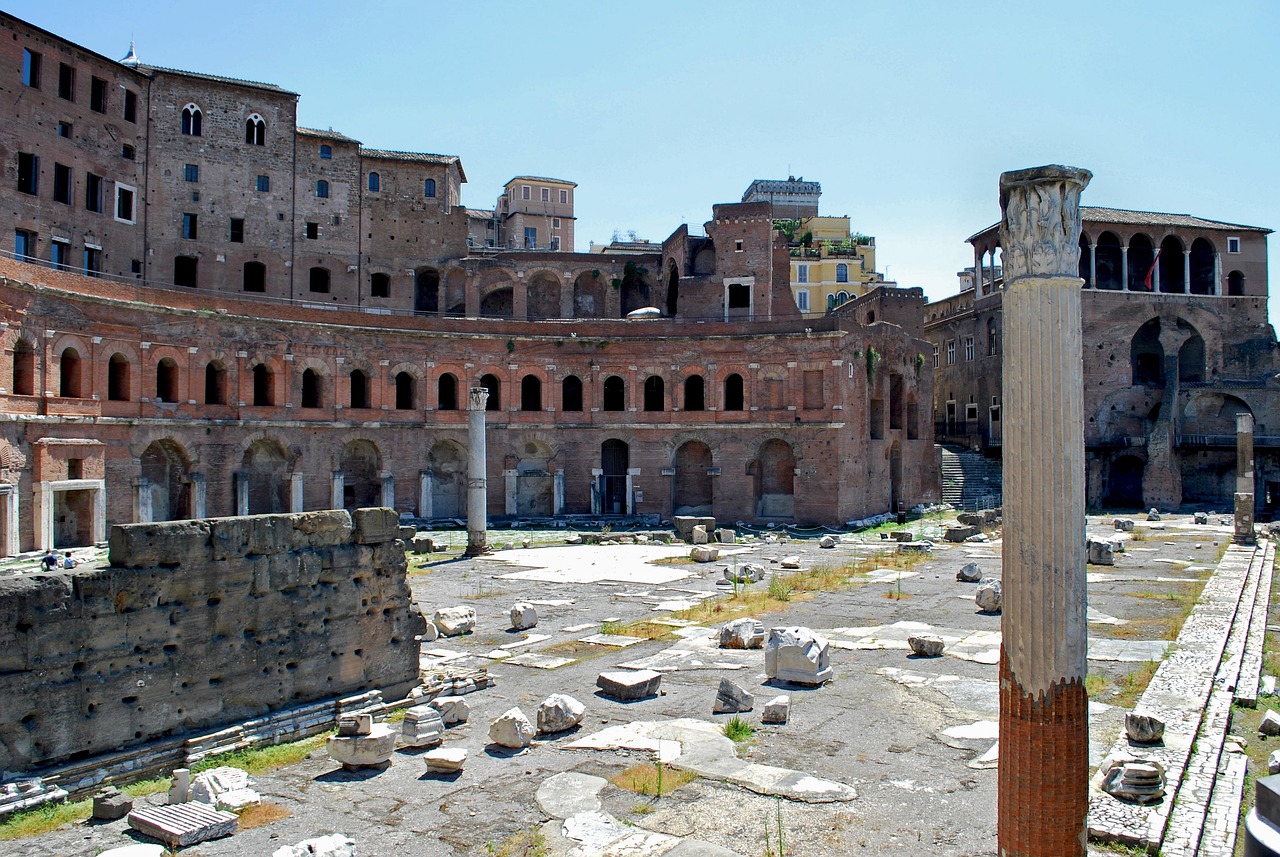 Cinzel vs Trajan: The Free Alternative