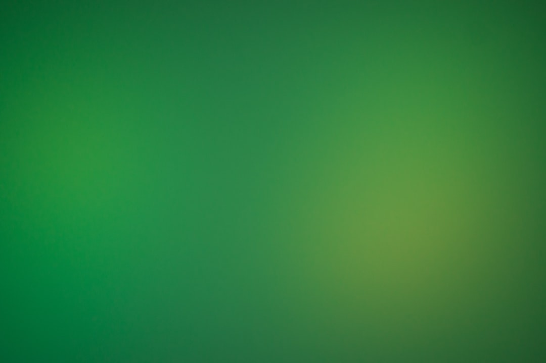 colors that go with green — guide and examples