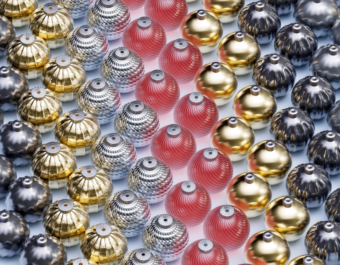 Colors That Go With Silver (Hex + Palettes)
