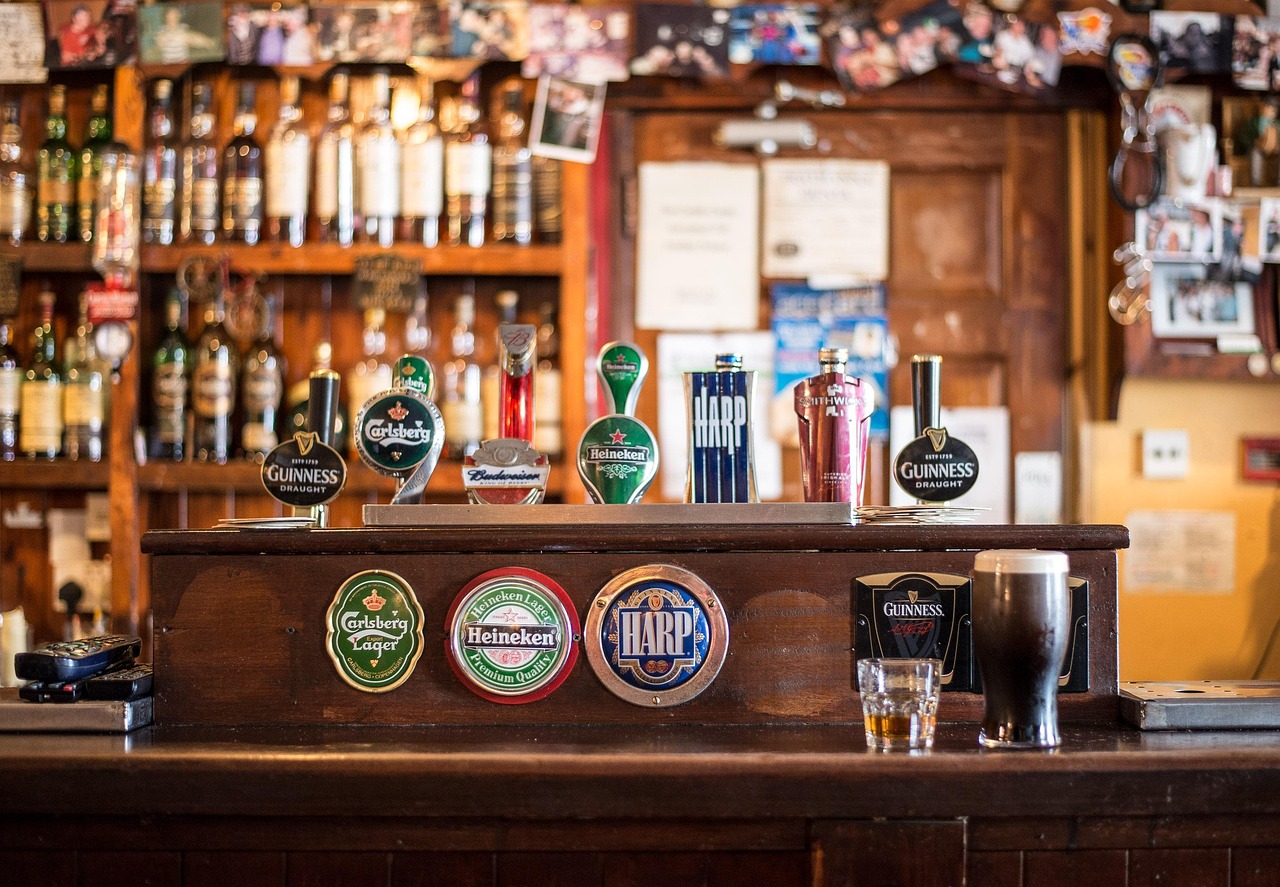guinness font — guide and examples