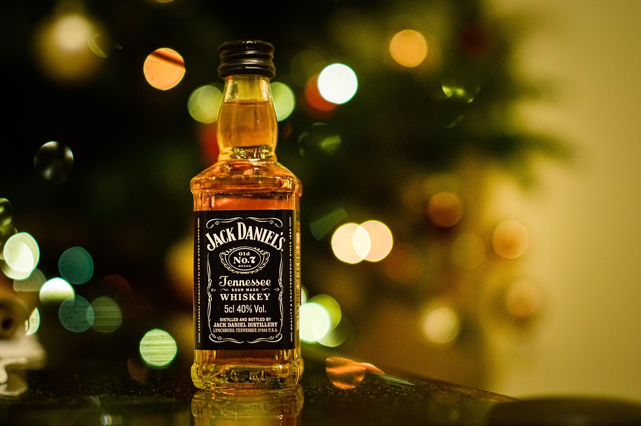 What Font Does Jack Daniel’s Use? (2026)