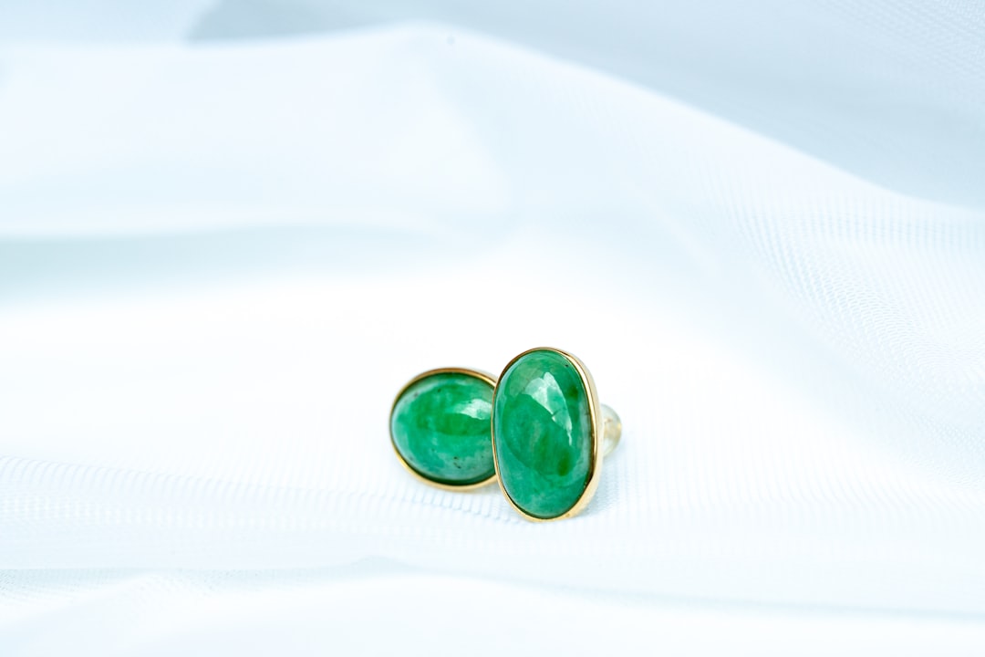 jade vs green — guide and examples