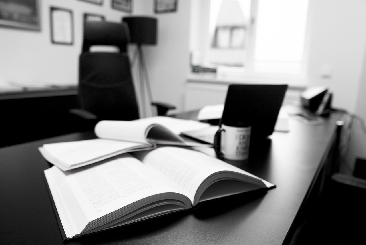 law firm logo — guide and examples