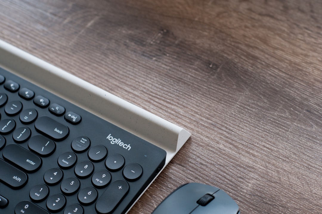 logitech font — guide and examples