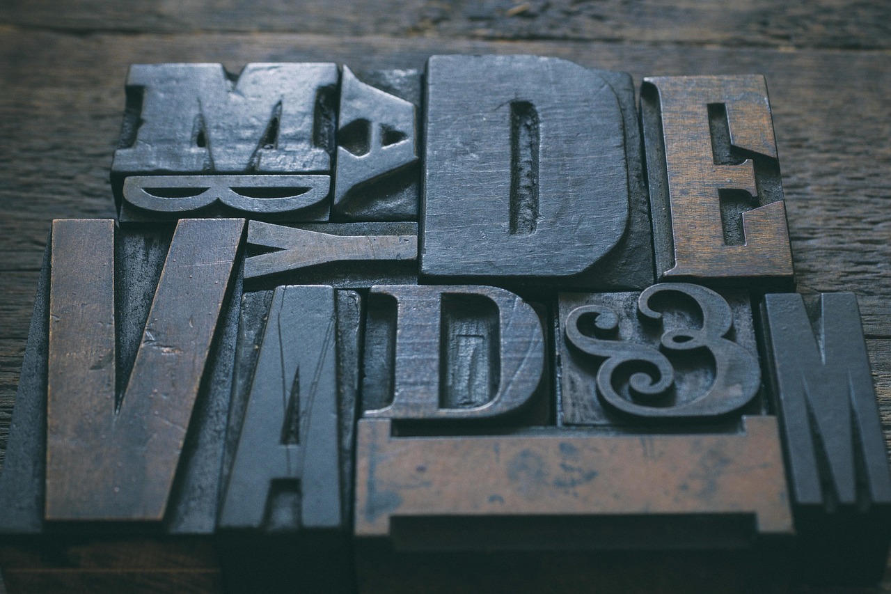 robinhood-font typography — guide and examples