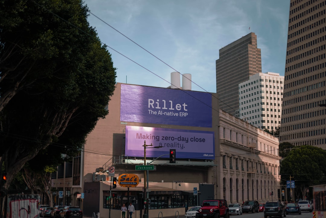 saas branding — guide and examples