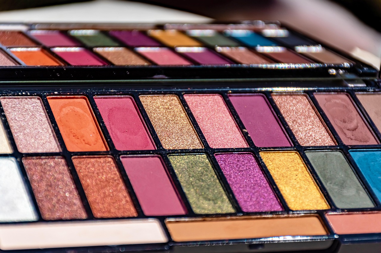 summer color palette — guide and examples