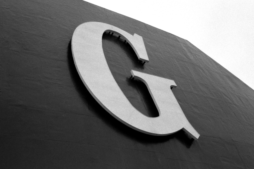 What Font Does The Guardian Use? (2026)