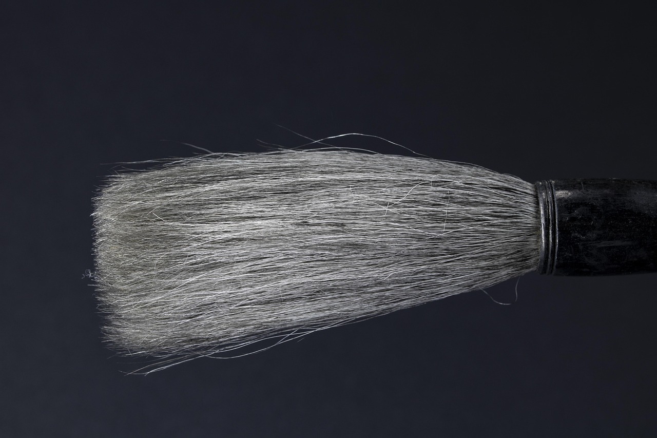 viral-hit-font typography — guide and examples