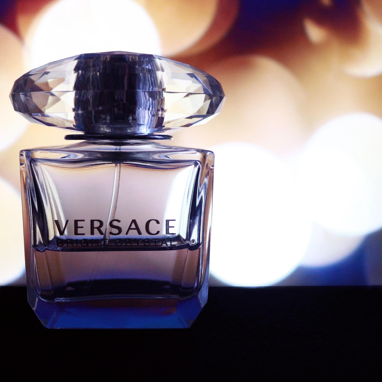 What Font Does Versace Use? (2026)